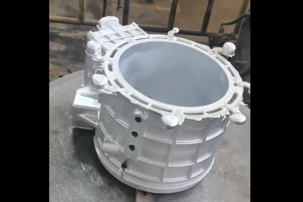 新能源汽車電機(jī)殼模具的制作方法是什么？使用低壓鑄造有什么優(yōu)勢(shì)？